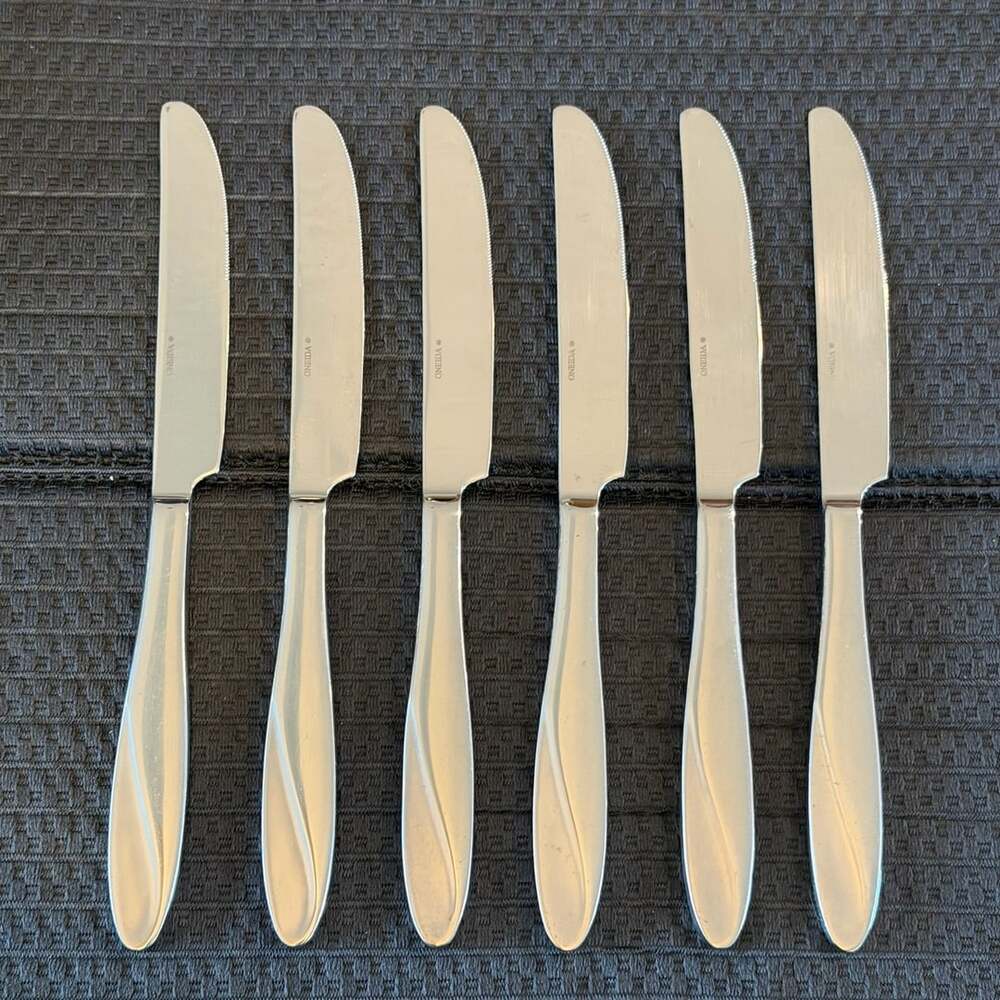 Oneida Simmer Stainless Steel Dinner Knives Set of 6